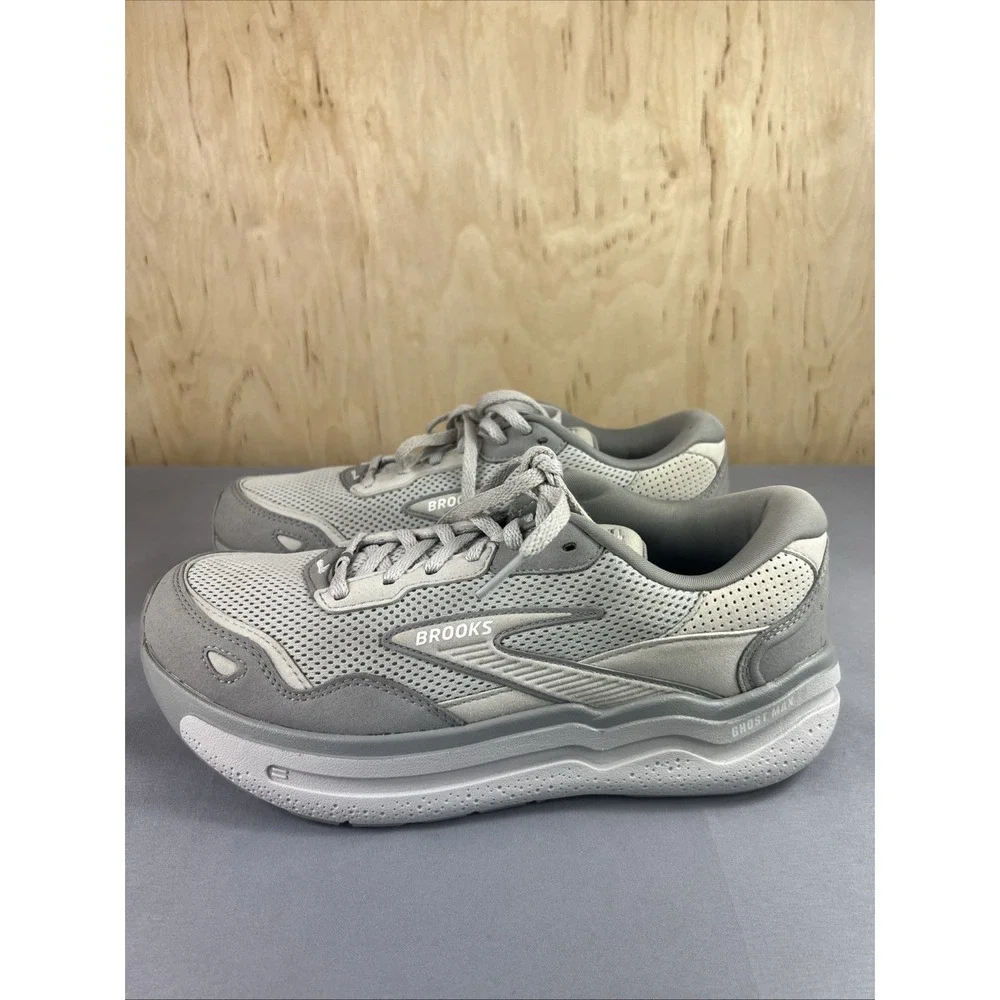 Brooks Ghost Max Women's Size 9.5 Gray Running Walking Shoes 1204331B056